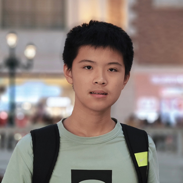 Daniel Huang